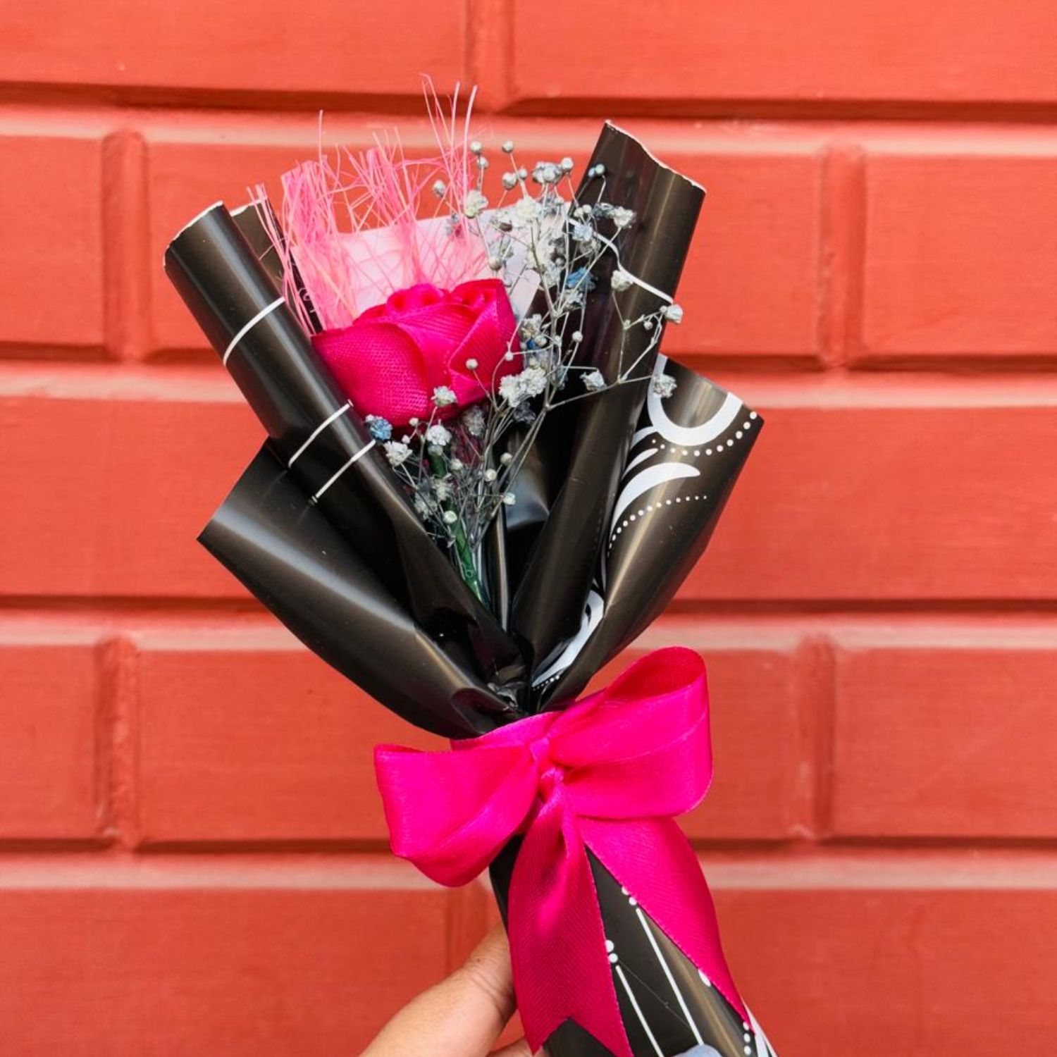 Fuchsia Noir Bloom - Handmade bouquet