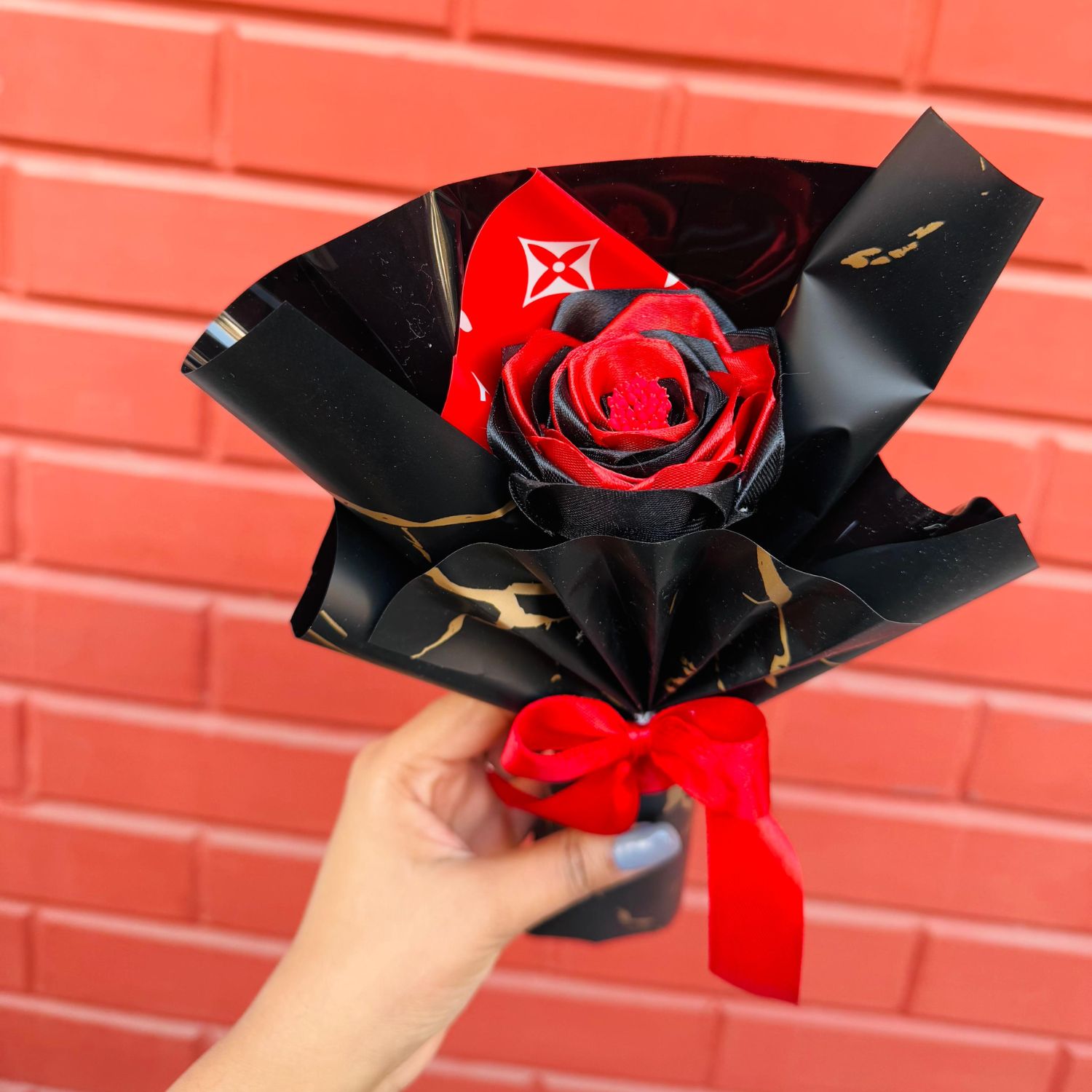 Midnight Scarlet Bloom - Handmade bouquet