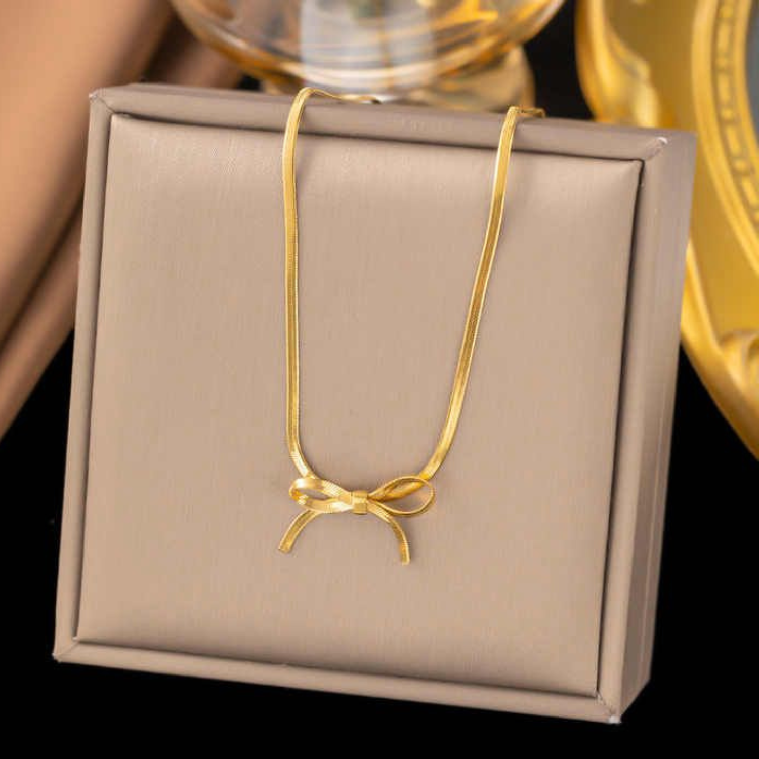 Trendy 18k Gold-Plated Bow Chain Necklace