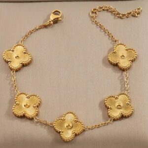 stainless steel clover bracelet