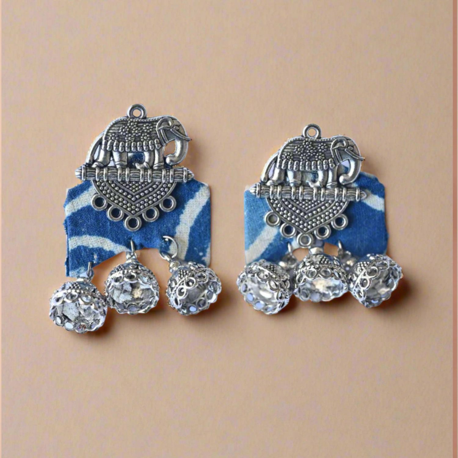 Rainvas Indigo Elephant Earrings for women